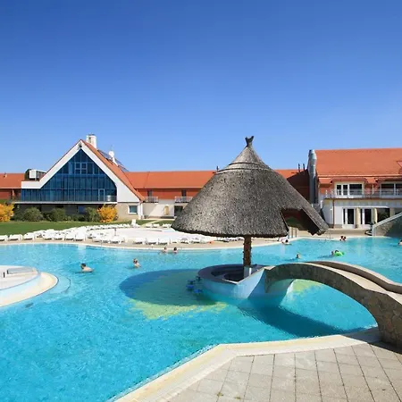 فيلة Affordable Luxury With Pool Sauna Playground And Wifi
