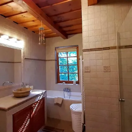 Villa Affordable Luxury With Pool Sauna Playground And Wifi Zalakoveskut